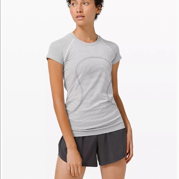 lululemon athletica Tops - [lululemon] Swiftly Tech Short Sleeve 2.0